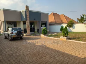 Furnished 4bdrm House in Kira for sale