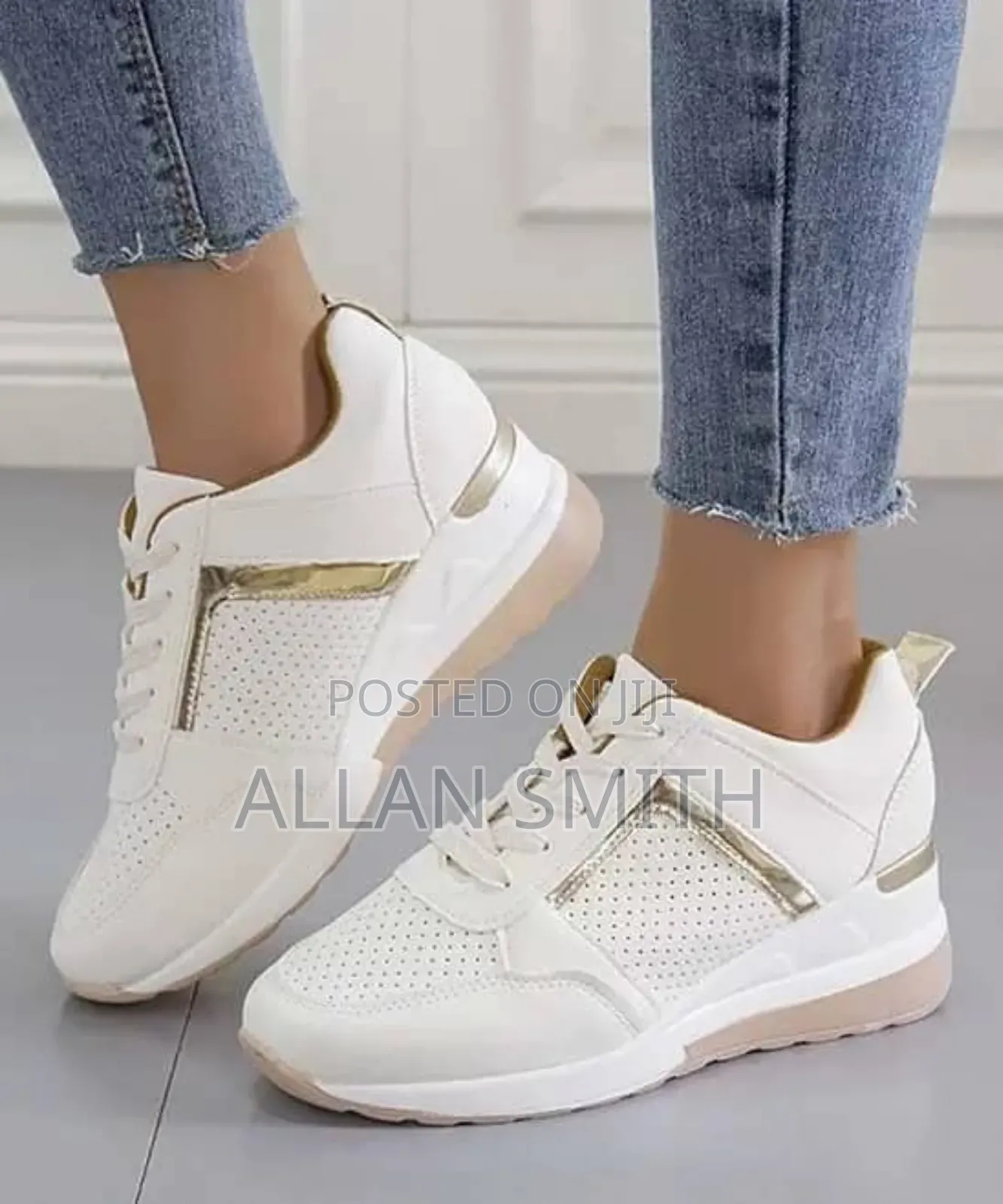 Ladies Classy Sneakers