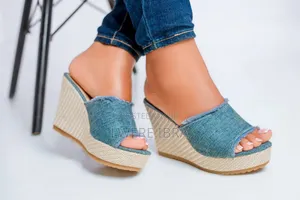 Classic Trending Wedge Sheos