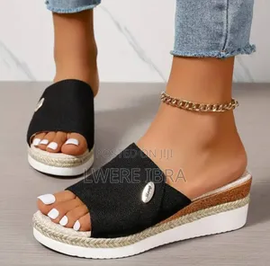 Classic Trending Wedge Sheos