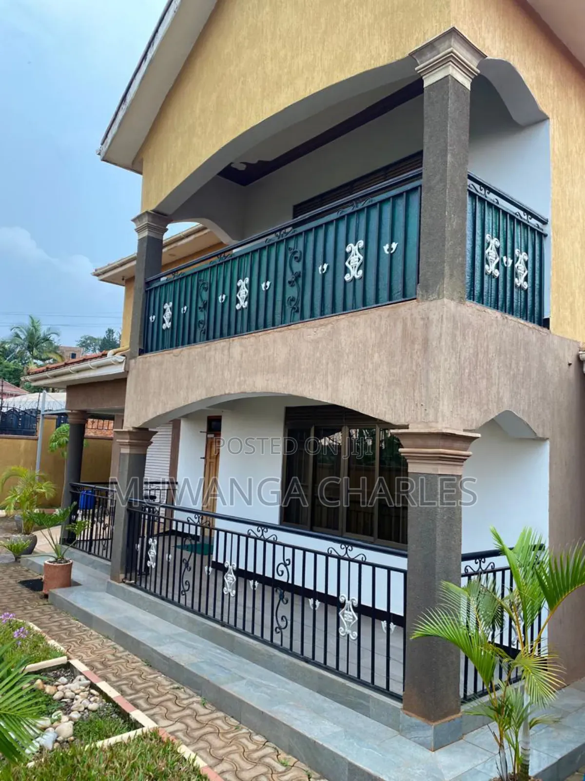 Furnished 5bdrm Duplex in Fs Properties Ltd, Central Division for sale