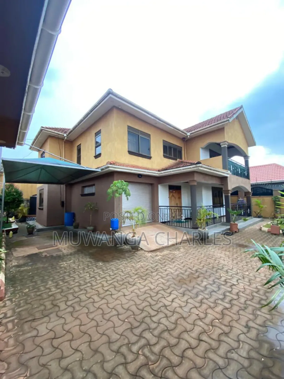 Furnished 5bdrm Duplex in Fs Properties Ltd, Central Division for sale