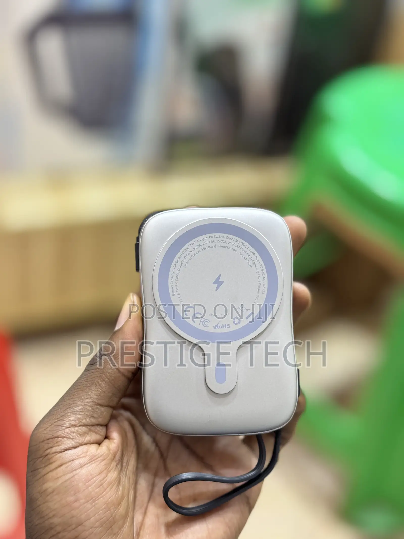 Green Lion Magpulse Magsafe Powerbank 10,000mah With Cables