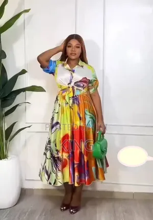 Photo - Women's Classic Trending Dress