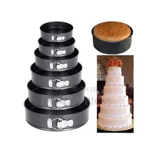 6 Pieces of Non-Stick Cake Mould Pans - Black.