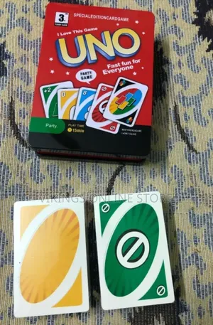 UNO Card Red Metal Box