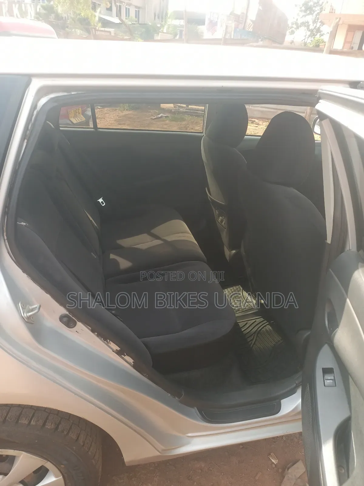 Toyota Corolla Fielder 2010 Silver