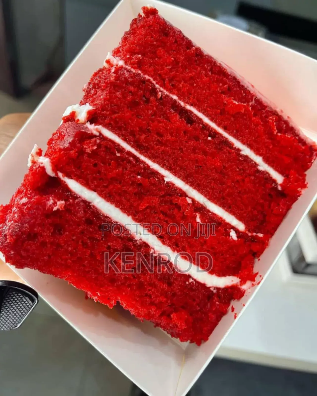 Delicious Fashionable Cakes for All Occasions