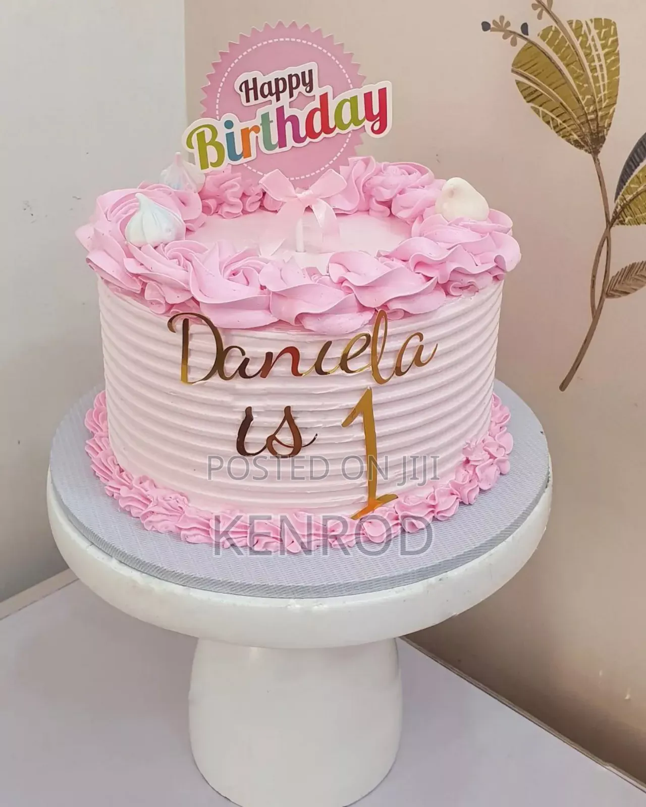 Delicious Fashionable Cakes for All Occasions