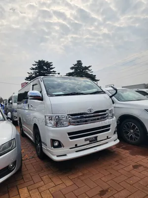 Photo - Toyota HiAce 2014 White