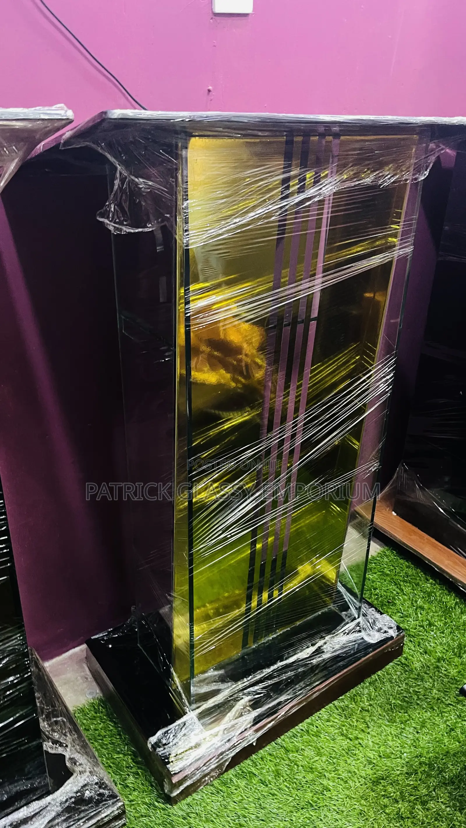 Glass Pulpit