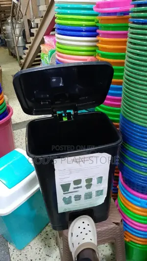 Black Plastic Dust Bins