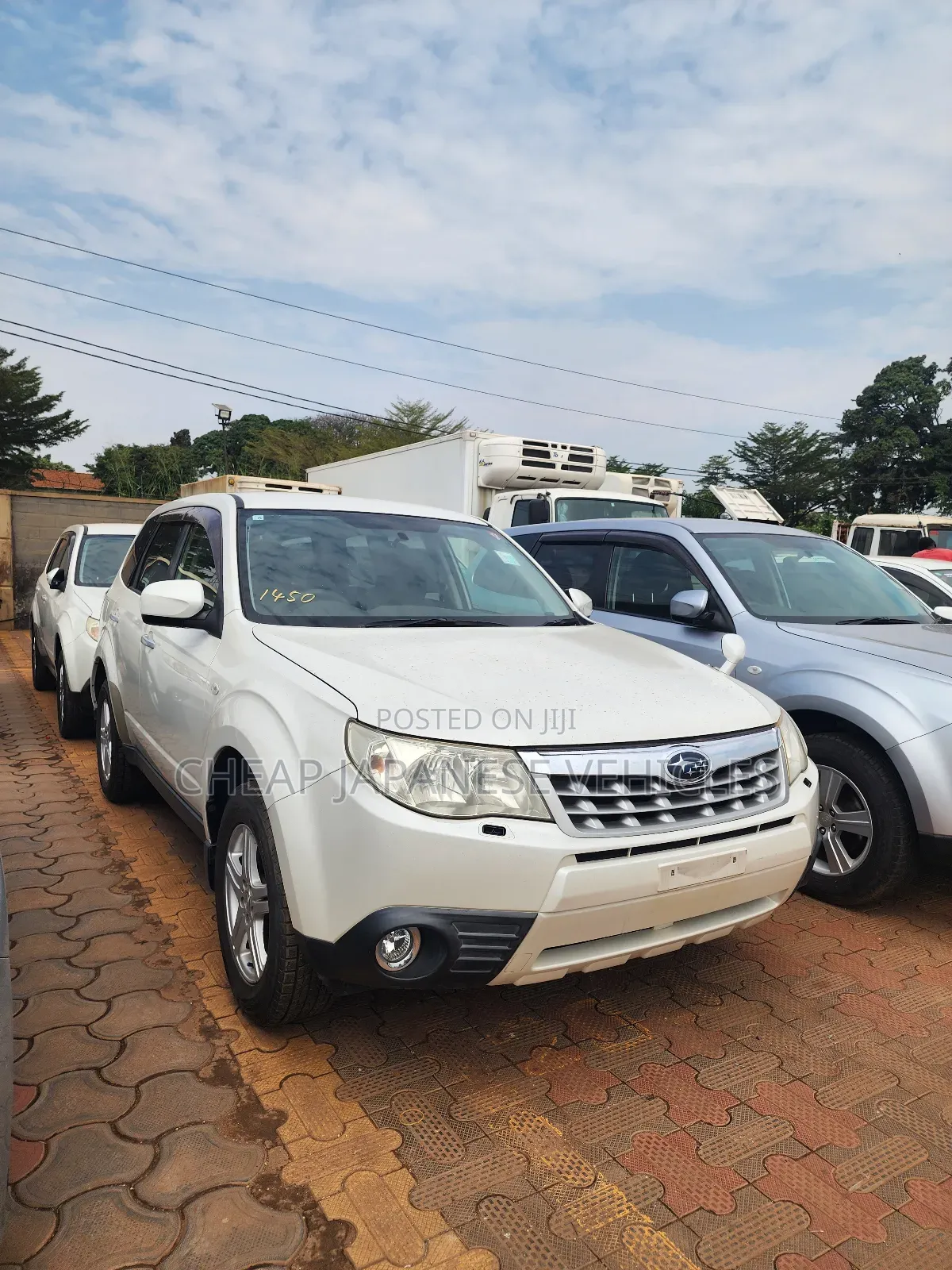 Subaru Forester 2011 Pearl