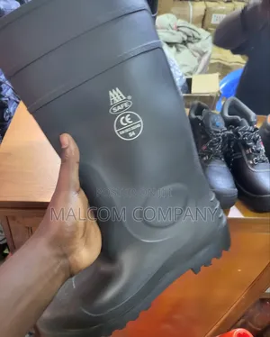 Steel Toe Safety Gum Boots.