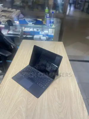 New Laptop Dell Latitude 12 5285 8GB Intel Core I5 SSD 256GB