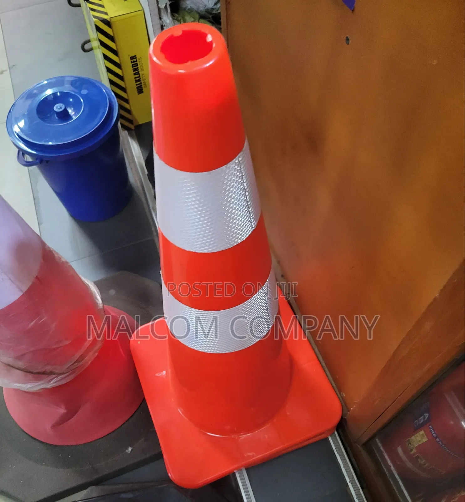 Traffic Safety Roadside Cones 1metre Pvc