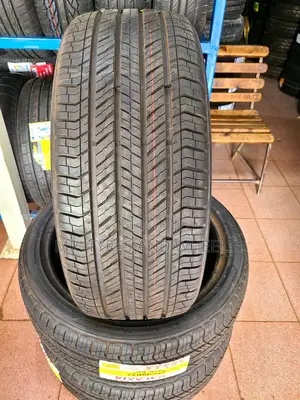 275/40r22 Brand New Tires.