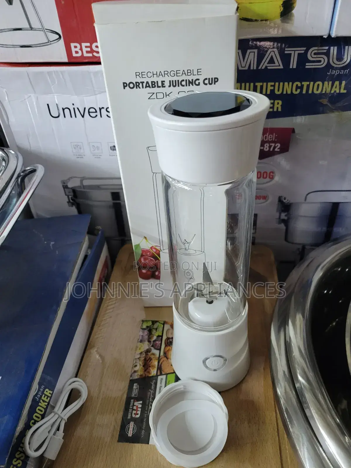 Potable Juicing Cup Rechargeable Blender