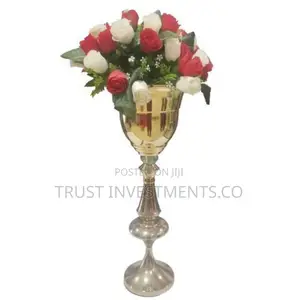 Photo - Exquisite Flower Vase for Party Decorations-Without Flower-