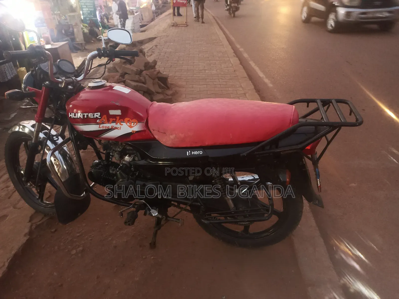 Hero Hunter 125 2022 Red