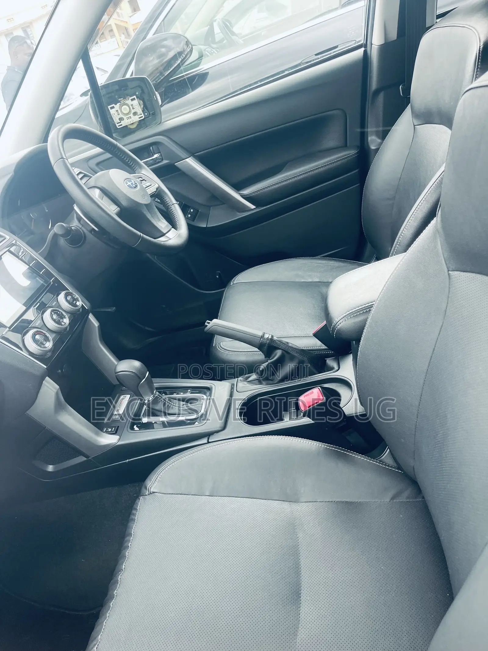 Subaru Forester 2014 Black