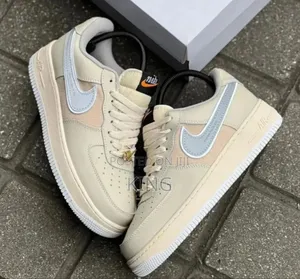 Nike Air Force 1 Low 07" Cream. Premium Sneakers