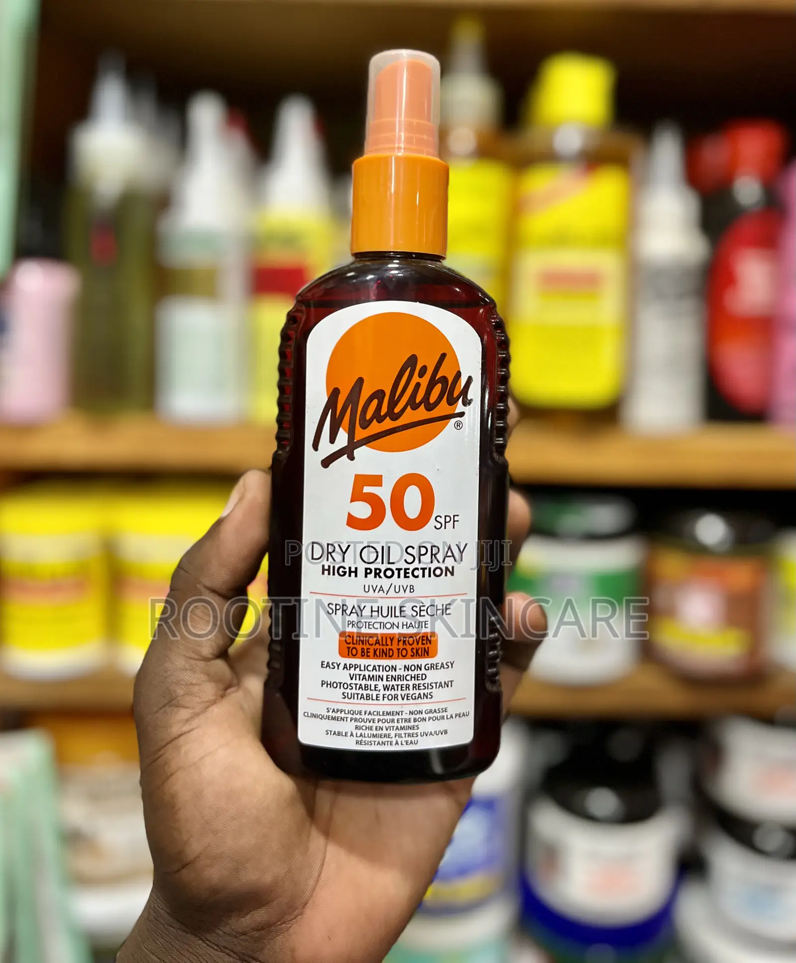 Malibu Dry Oil Spray Sunscreen SPF 50 ( Combination Oily )