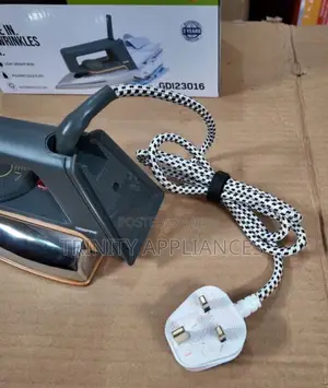 Geepas Automatic Dry Iron GDI23016