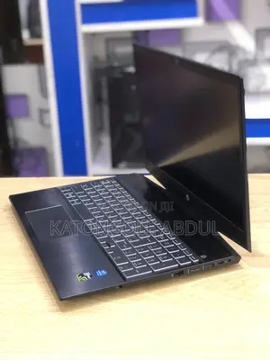New Laptop HP Pavilion 15 16GB Intel Core I5 SSHD+SSD 256GB