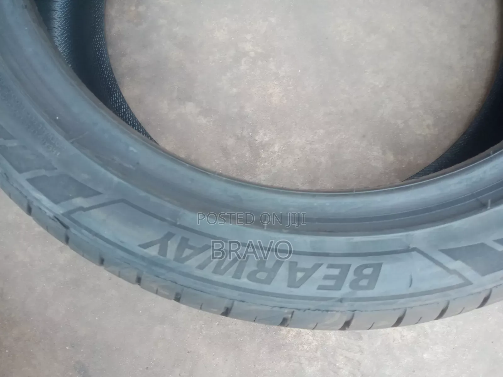 Tyre 225/45r18 for Golf, Mark X.