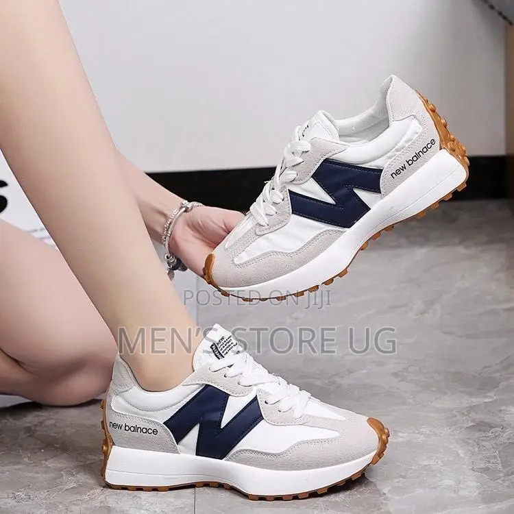 New Balance 327 Ladies Sneakers