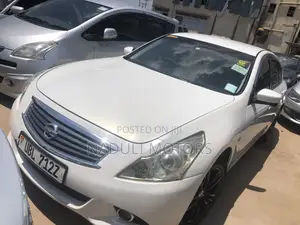 Nissan Skyline 2008 White
