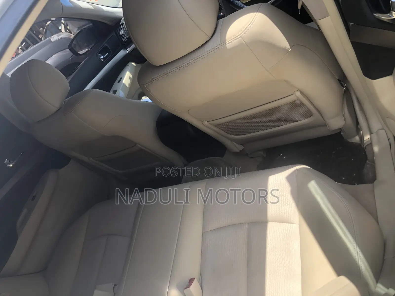 Nissan Skyline 2008 White