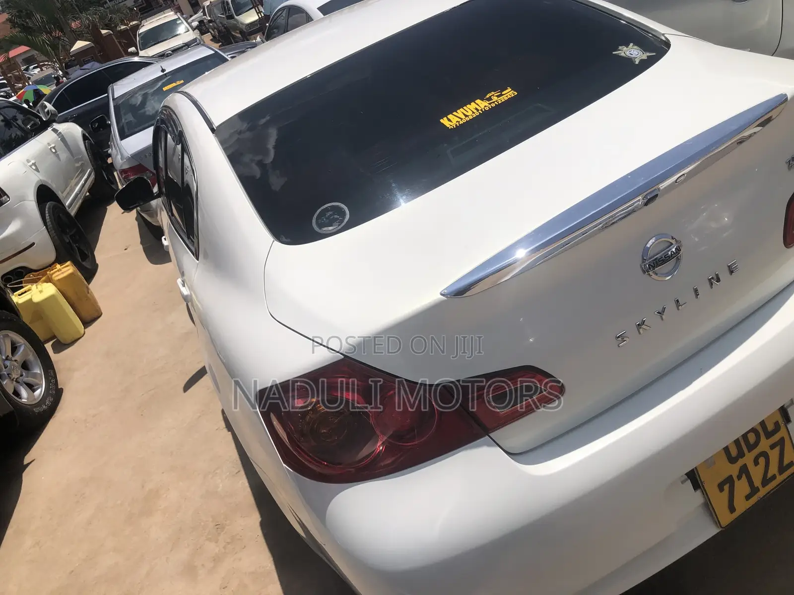 Nissan Skyline 2008 White
