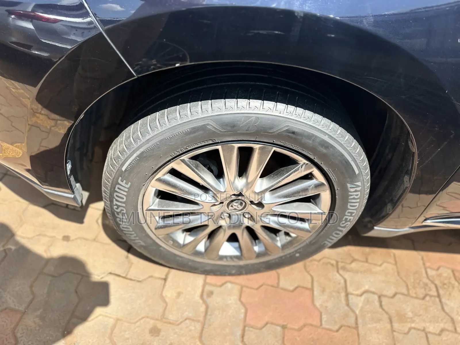 Toyota Harrier 2.0 2015 Blue