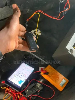 Phone Controlled GPS Tracker