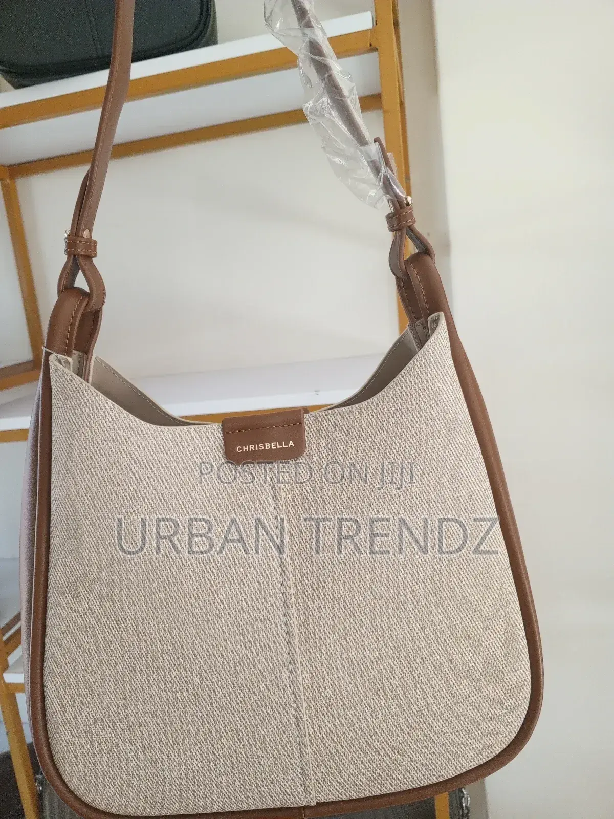 Good Looking Classy Shoulder Bags