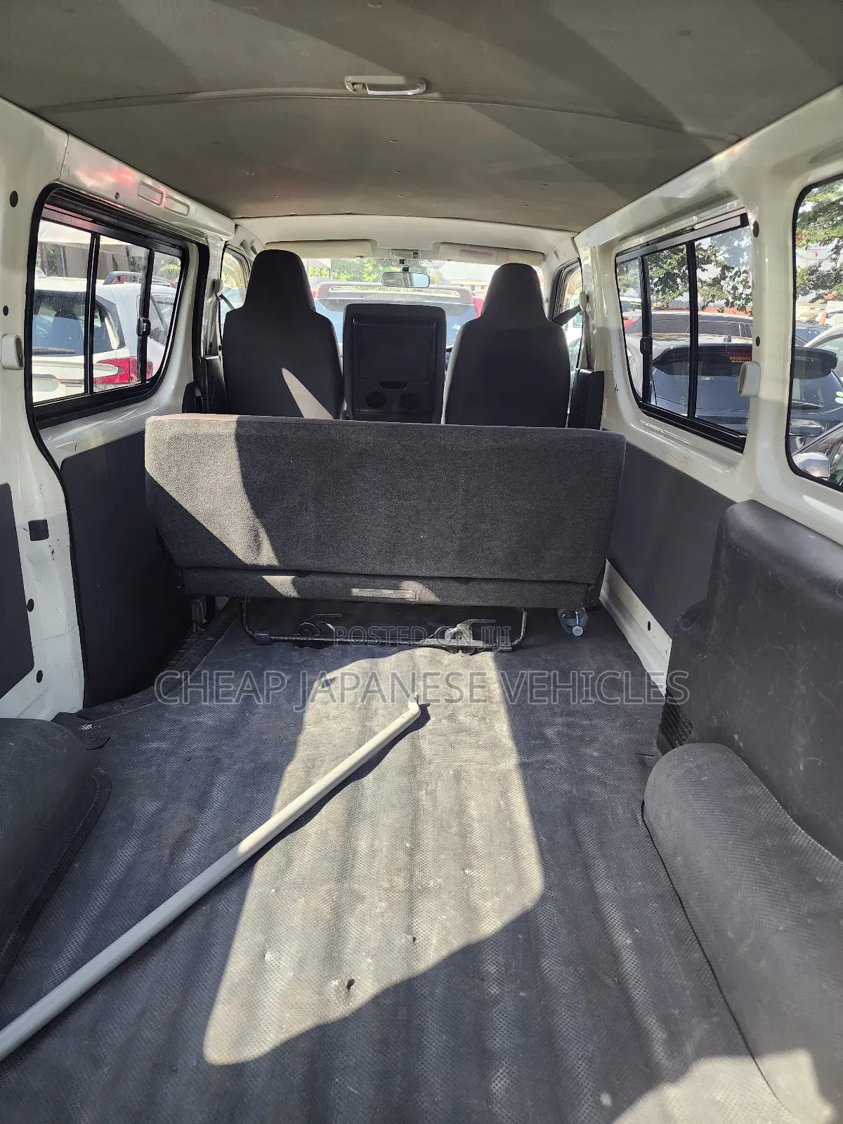 Toyota HiAce 2012 White