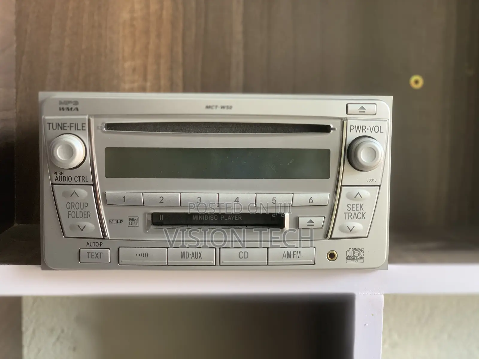 Basic Toyota Radio