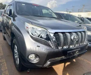 Photo - Toyota Land Cruiser Prado 2.8 D-4D 2015 Gray