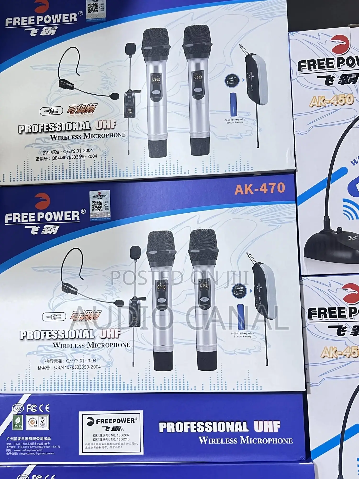 USA Free Power Double Wireless Microphone
