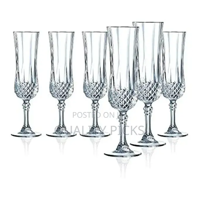 6 Pieces of Diamond Champaign Flute Wine Glasses- Clear