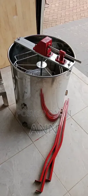 3 Frame Honey Extractor