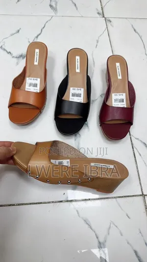 Classic Trending Wedge Sheos