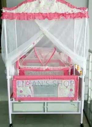 Durable Metallic Baby Bed With Mosquito Net