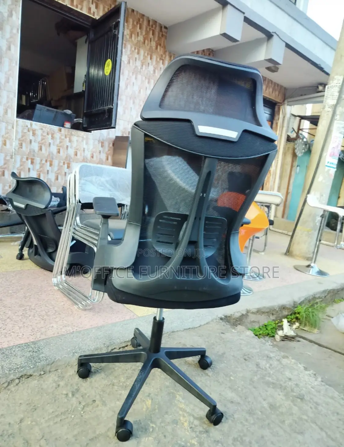 Brand New Office Chairs With Armrests