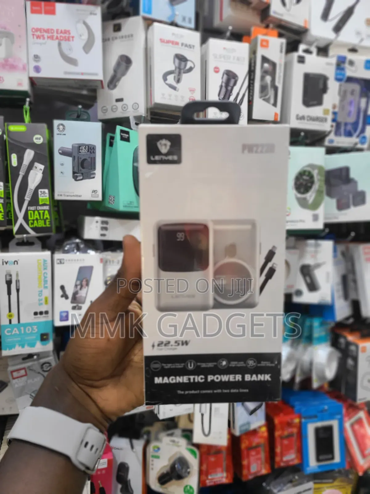 Lenyes Magnetic Power Bank