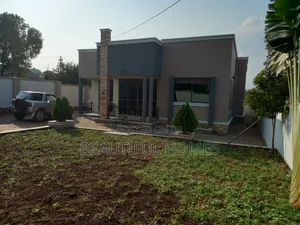Furnished 4bdrm Bungalow in Kira for sale