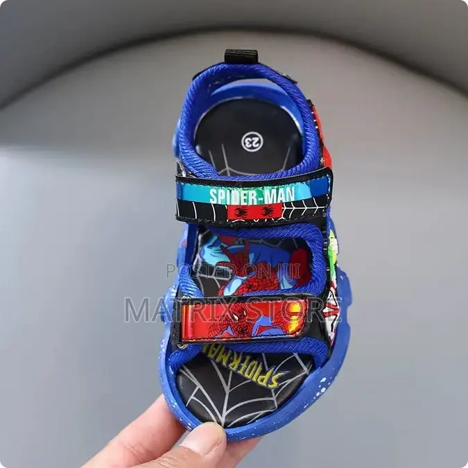 LED Sandals for Boys, Lightweight and Breathable Beach Shoes