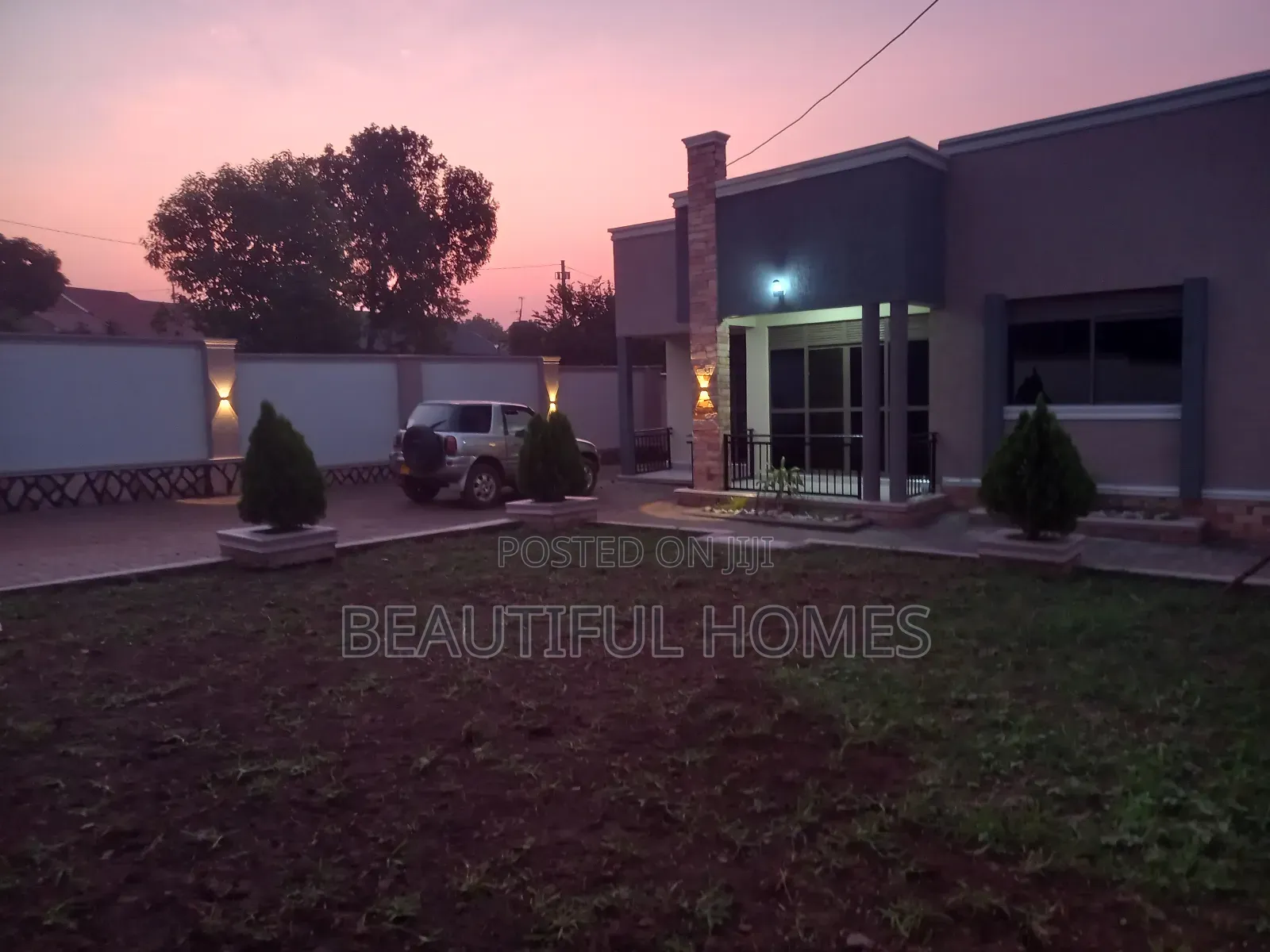 Furnished 4bdrm House in Kira for sale